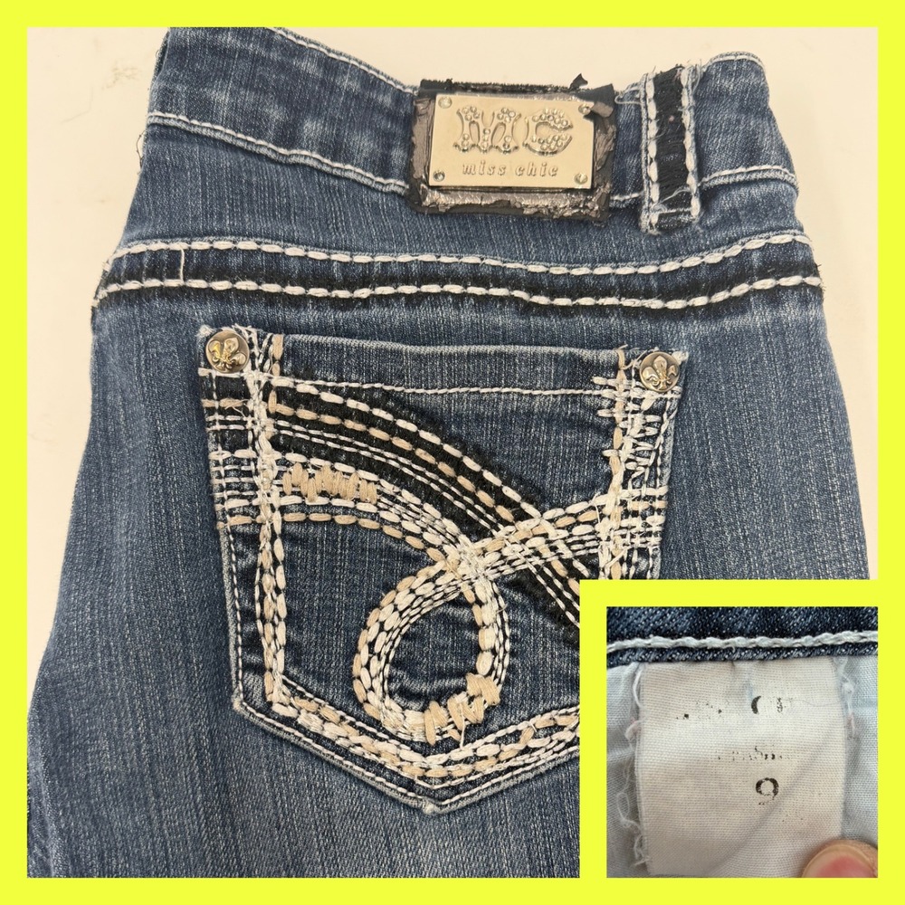 Miss Chic Bootcut Jeans Womens Size‎ 9 Blue Denim Heavy Stitch Fleur De Lis Y2K